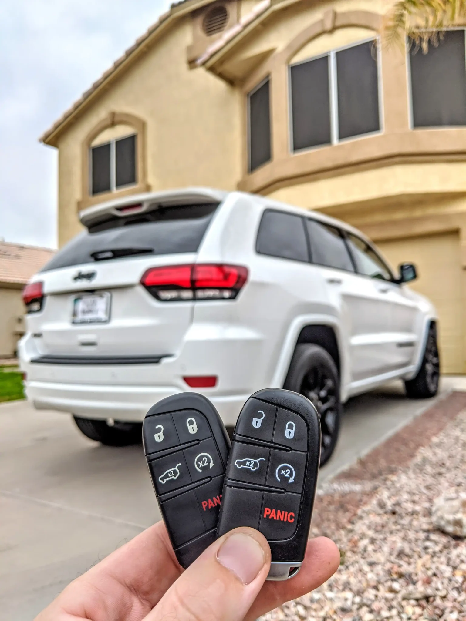 Fast, Mobile Jeep Car Key Replacement in Phoenix