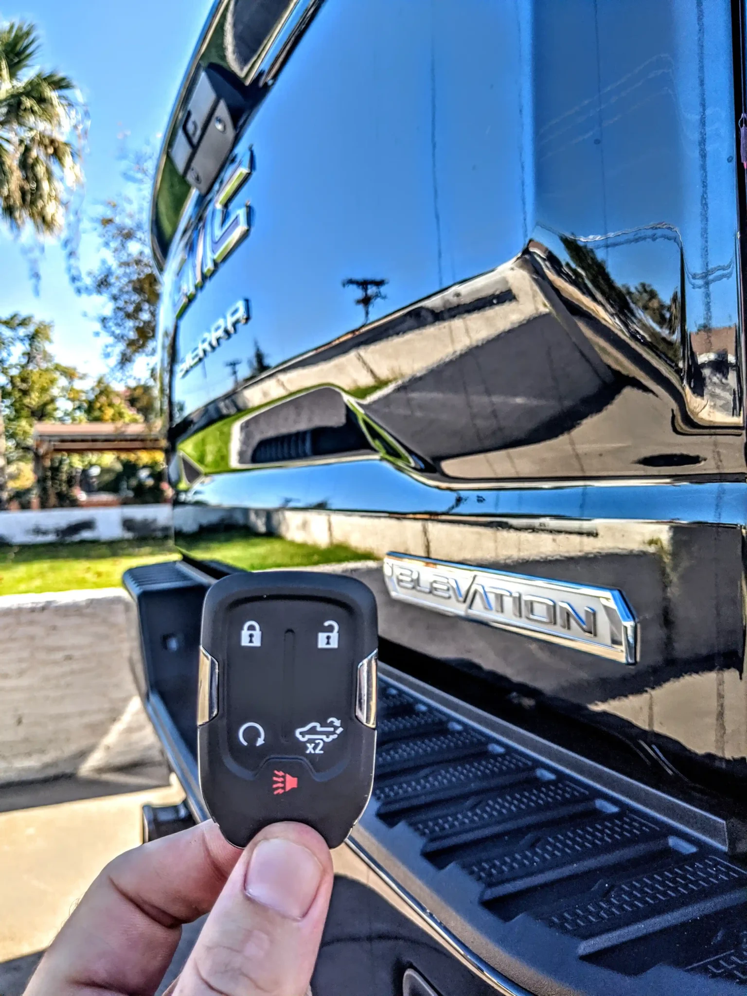 Mobile GMC Car Key Replacement in Phoenix, AZ