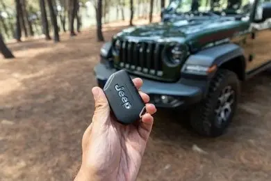 Quick and Affordable Jeep Car Key Replacement in Phoenix