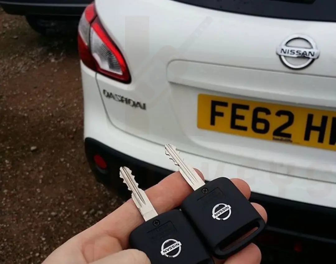 Reliable Nissan car key replacement in Phoenix, AZ