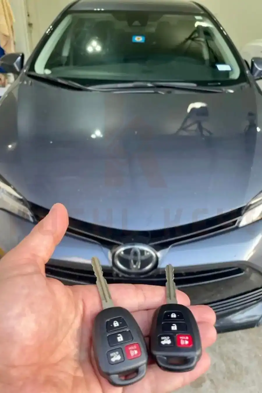 Reliable Toyota Car Key Replacement Services in Phoenix